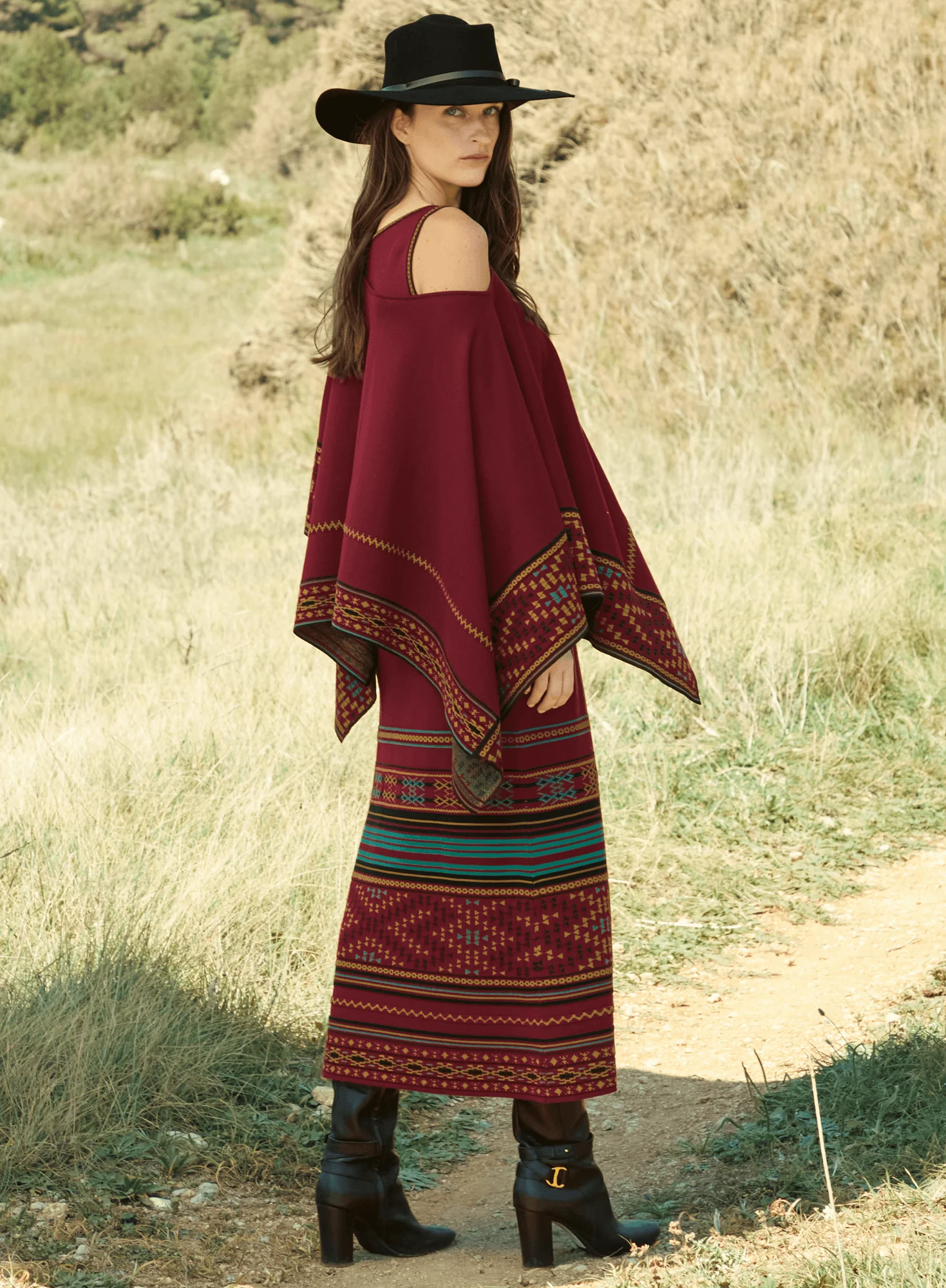 Adilah Poncho - Image 5