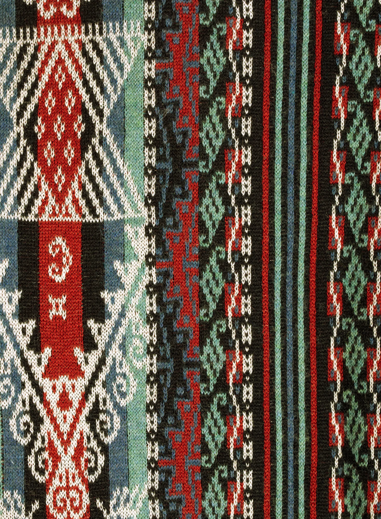 Andean Chumpi Cardigan - Image 5