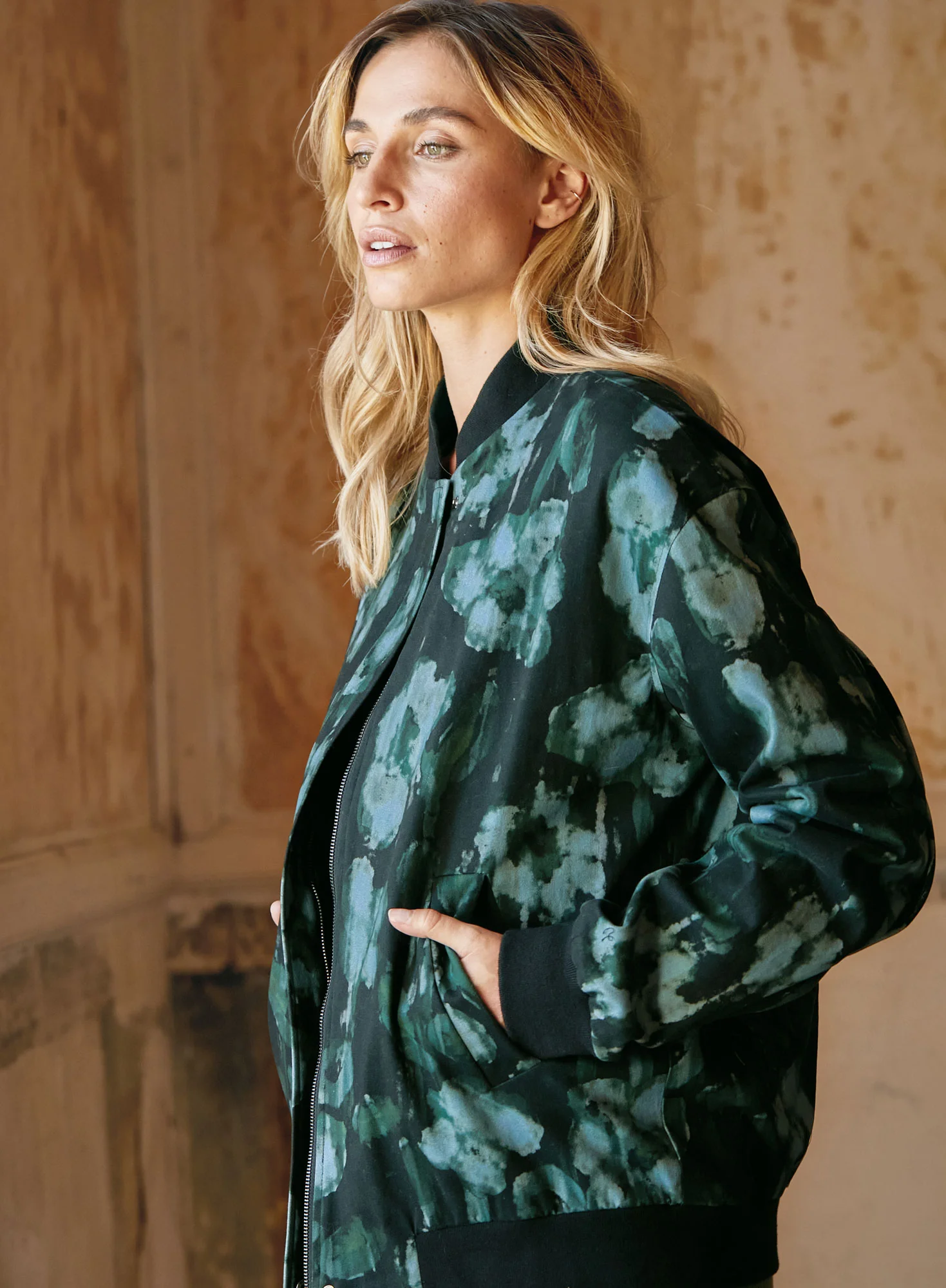 Azzura Jacket - Image 5