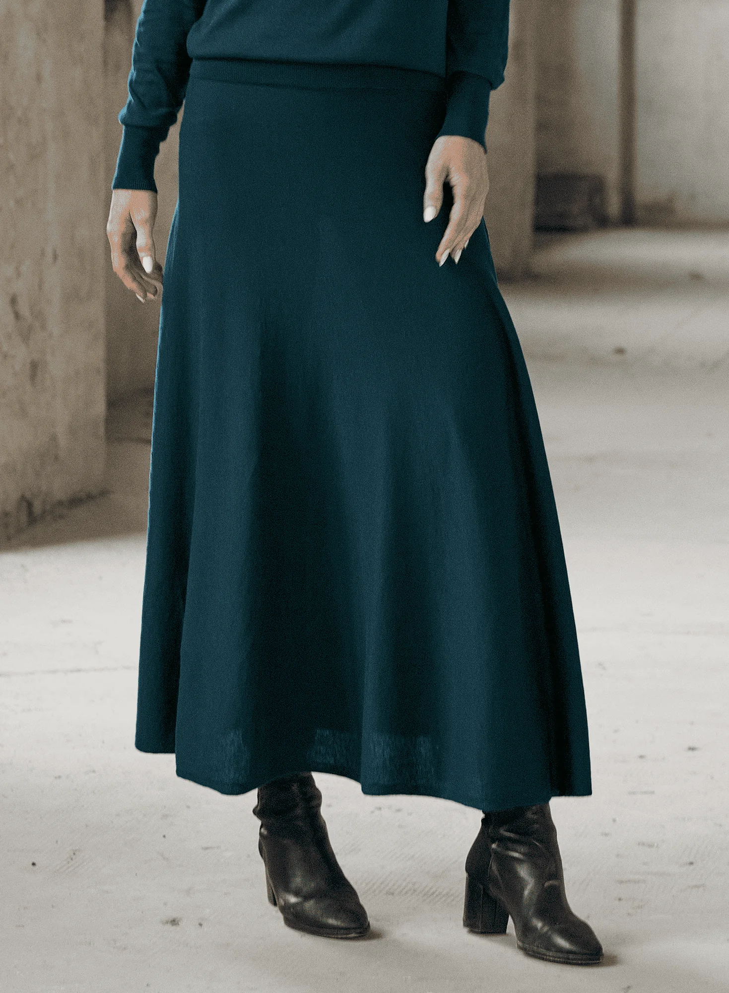 Beekman Skirt