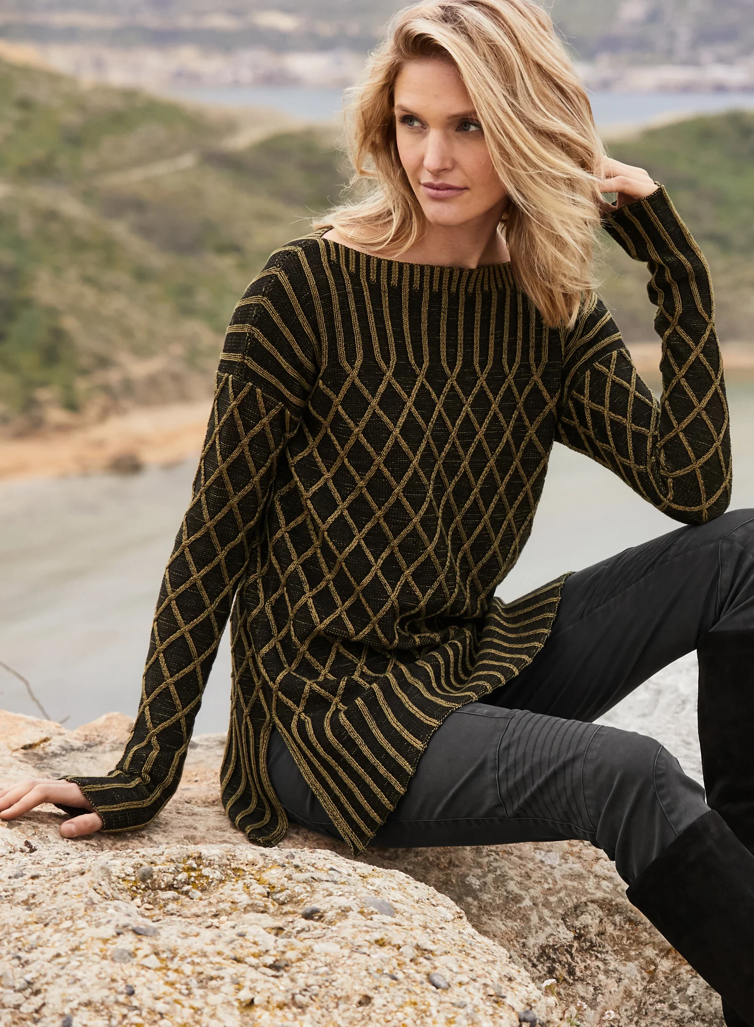Cabled Trellis Tunic - Image 4