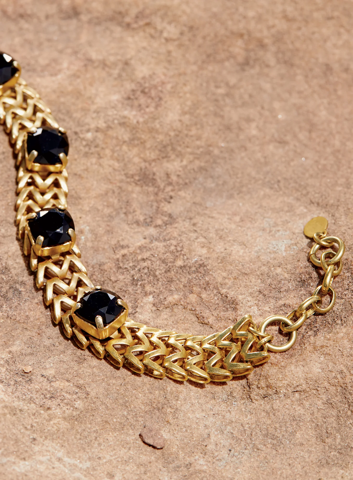 Chevron Chain Bracelet - Image 4