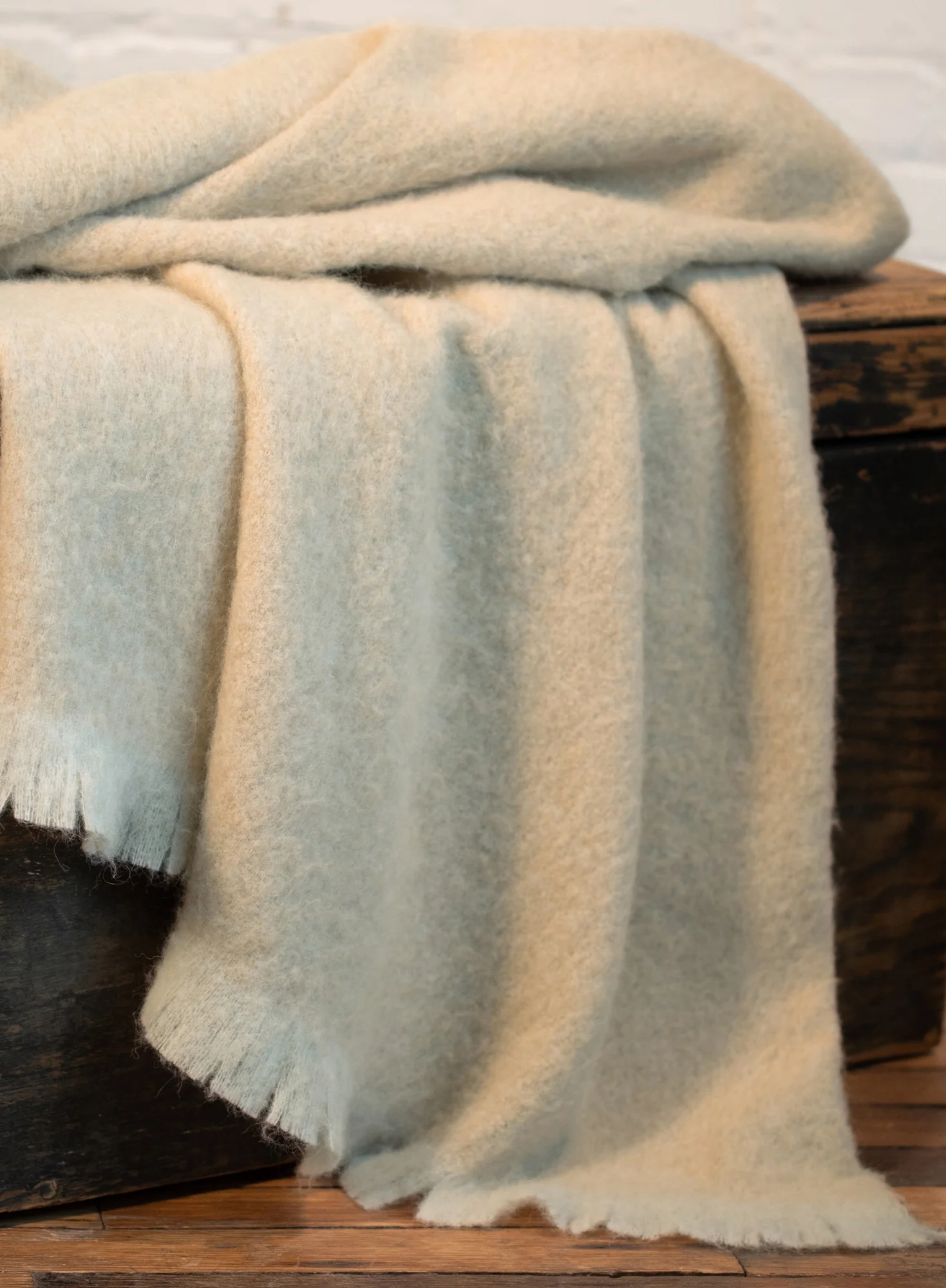 Cumulus Alpaca Throw