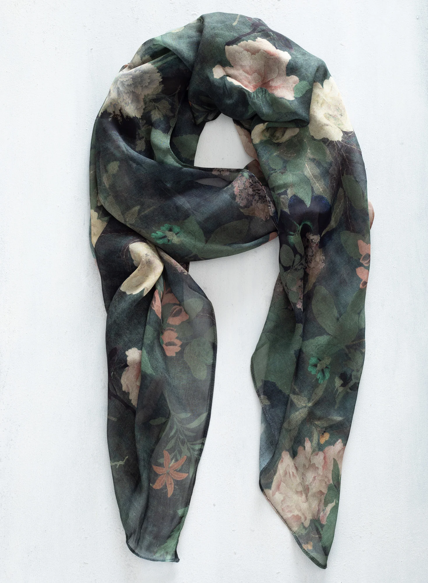 Empress Scarf