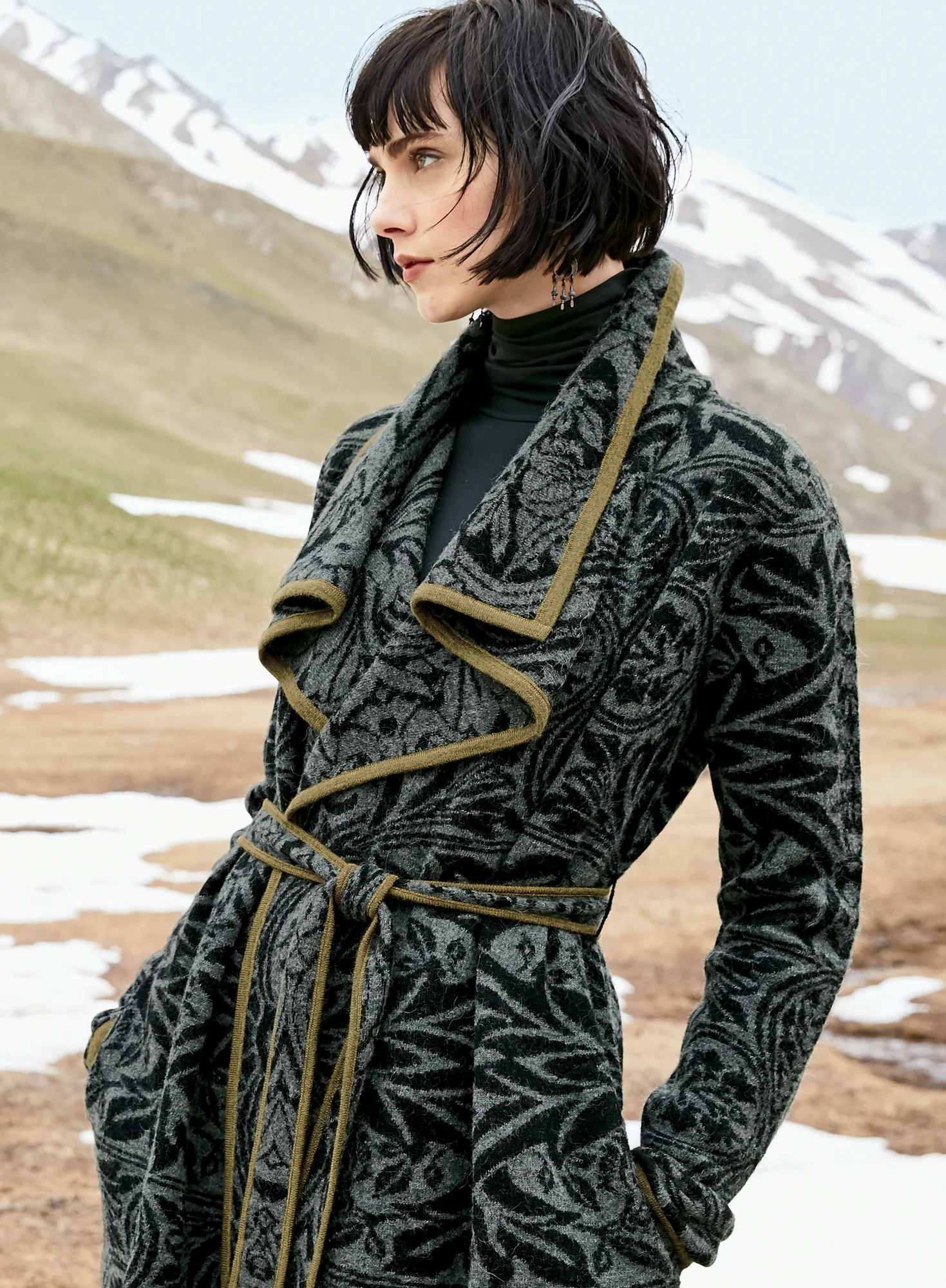 Kelmscott Knit Coat - Image 5