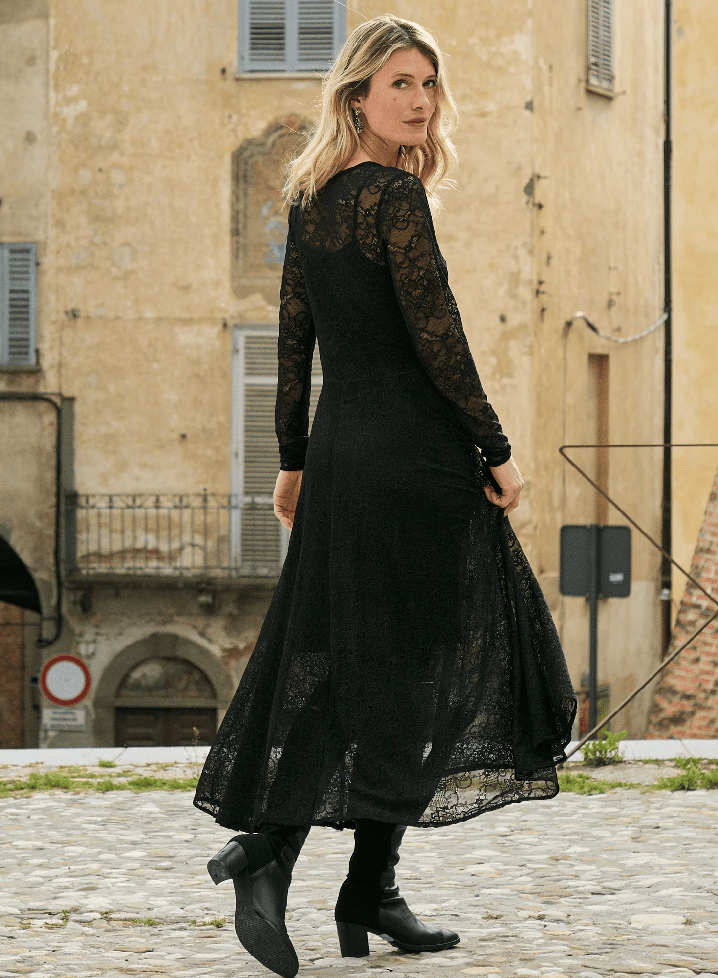 Lace Carlyle Dress - Image 2