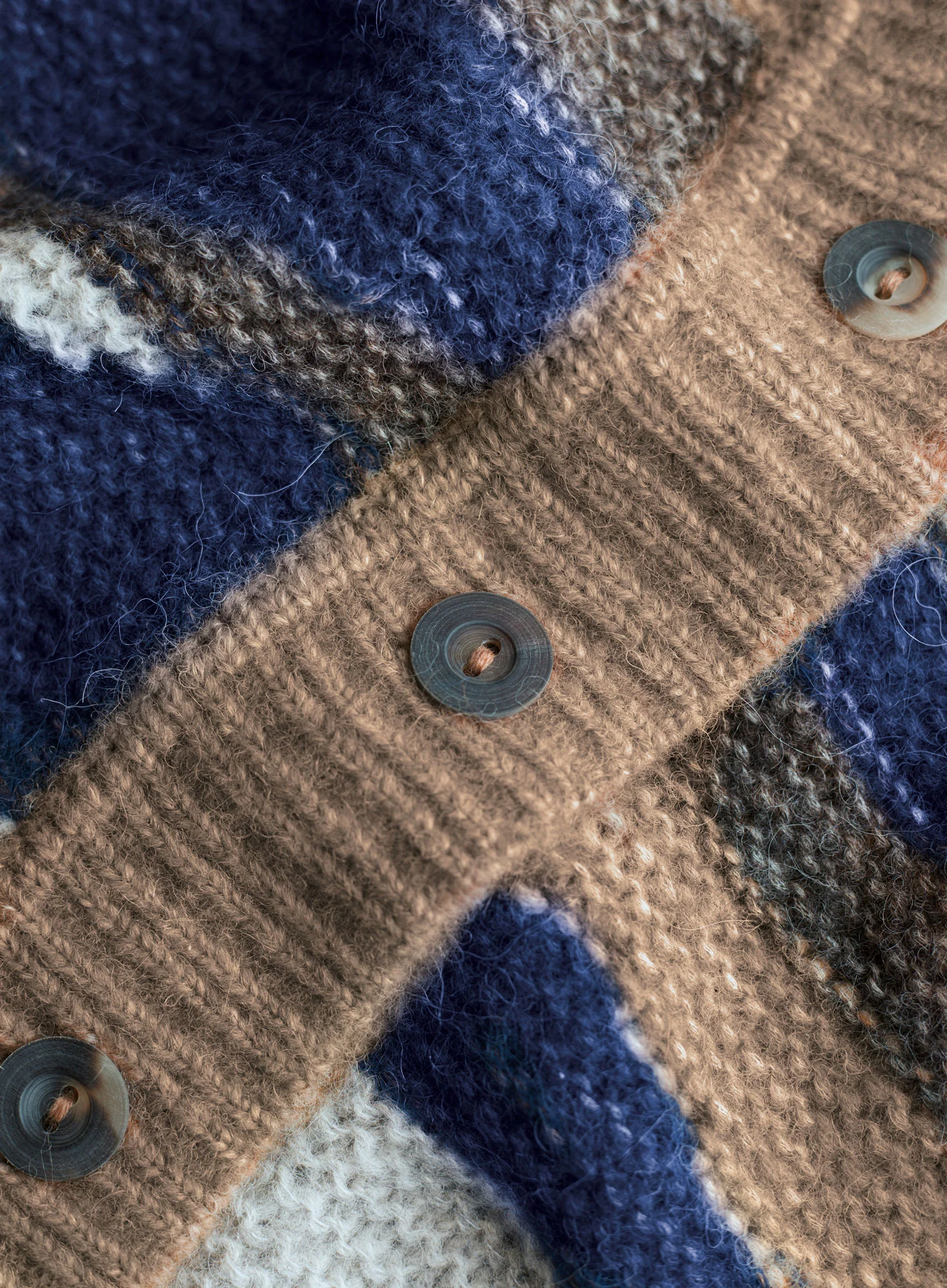 Lucana Cardigan - Image 3