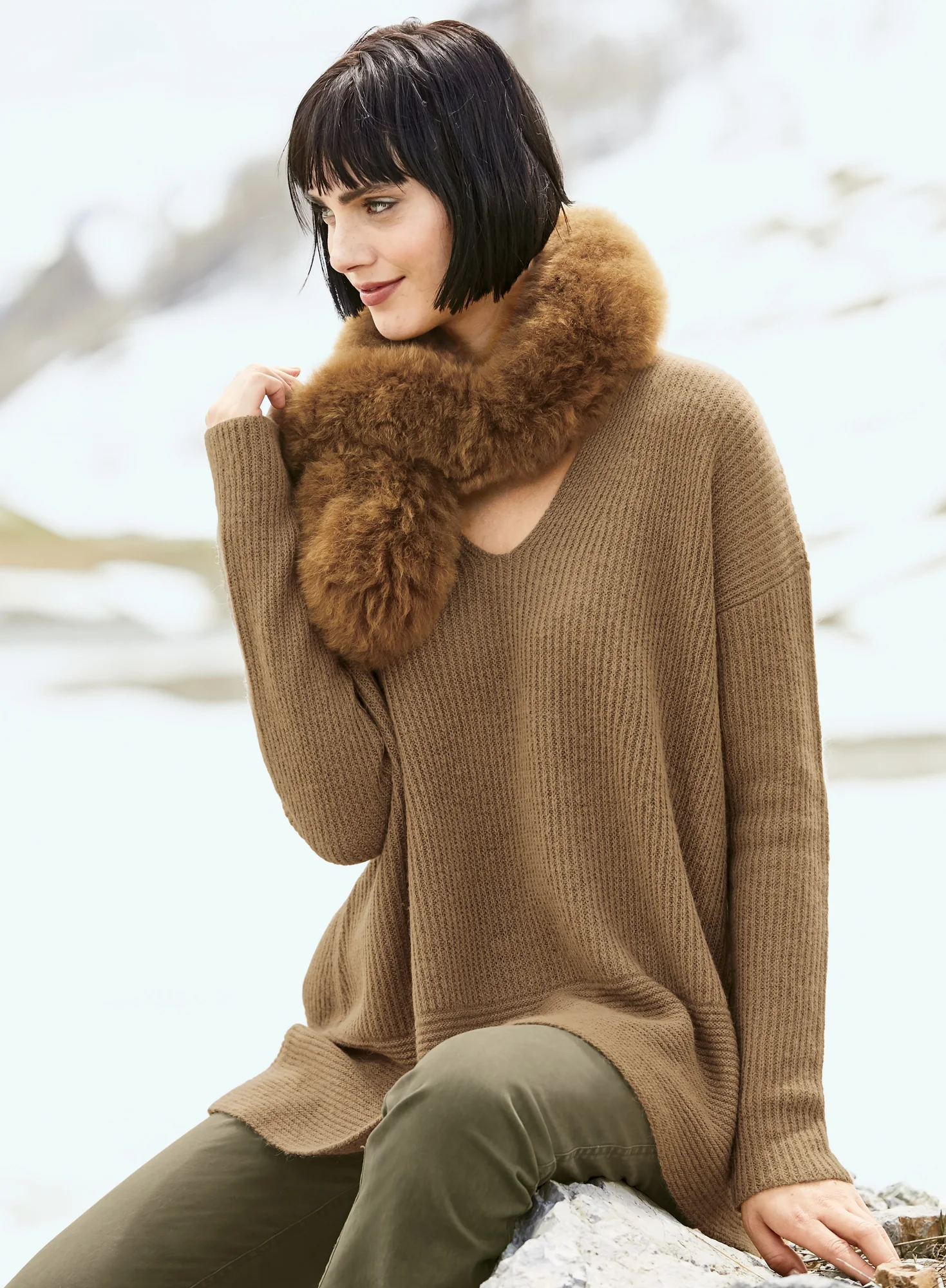 Marais V-Neck Pullover
