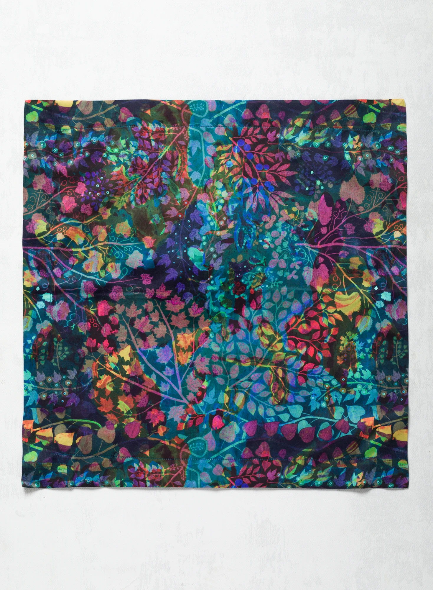 Night Vine Napkins, Set Of 4 - Image 2