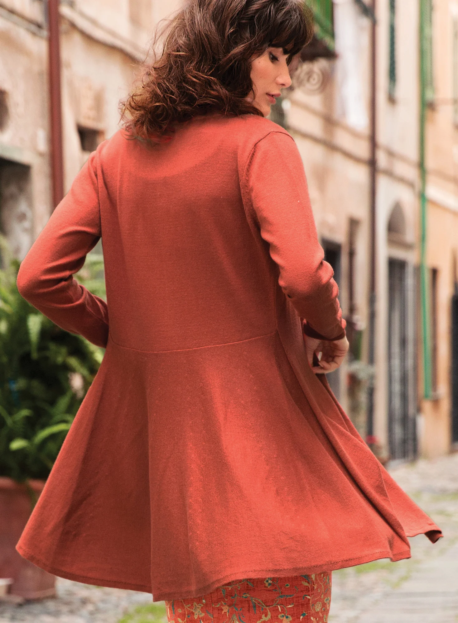Peplum Back Cardigan - Image 7