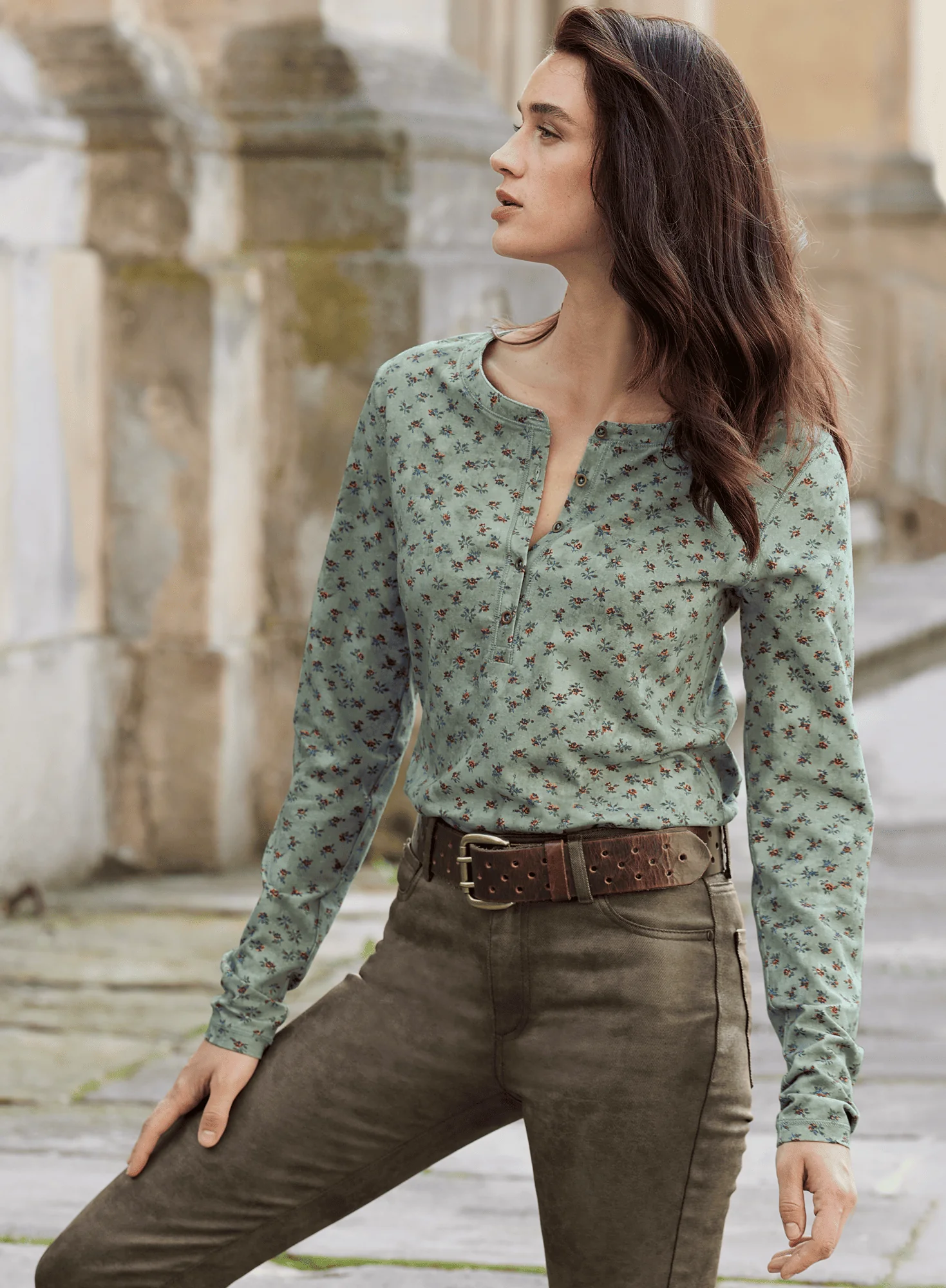 Petite Rose Henley - Image 5