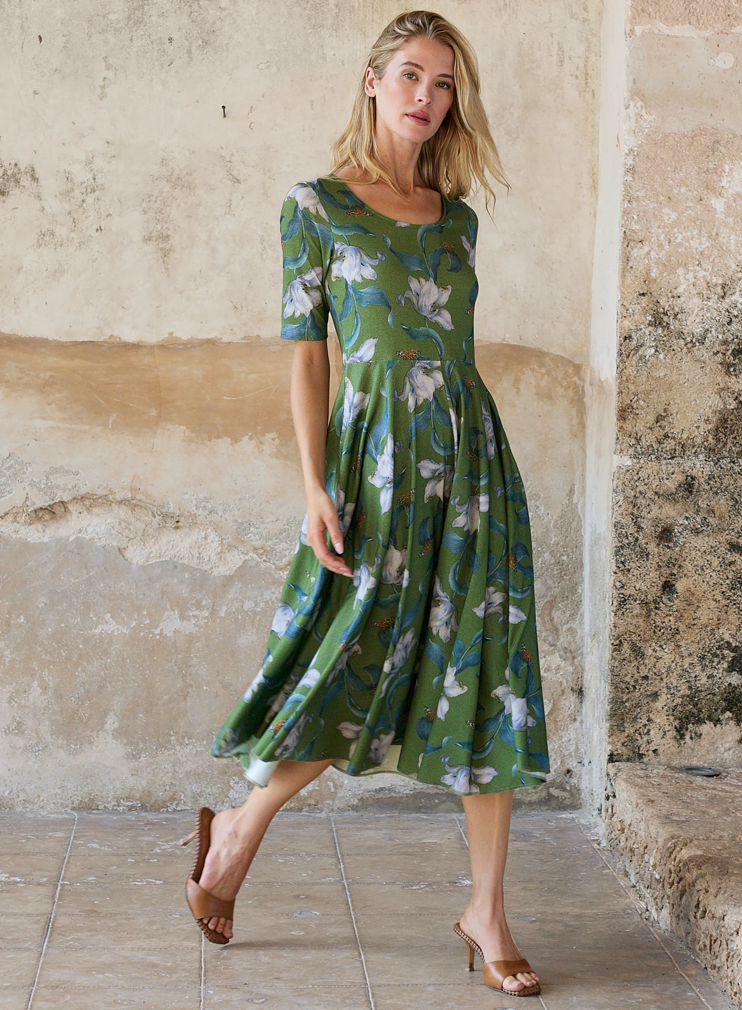 Tulipánes Dress - Image 4