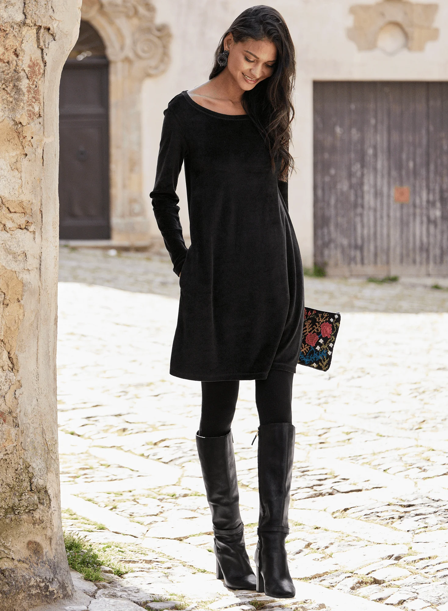Velour Orla Dress - Image 3